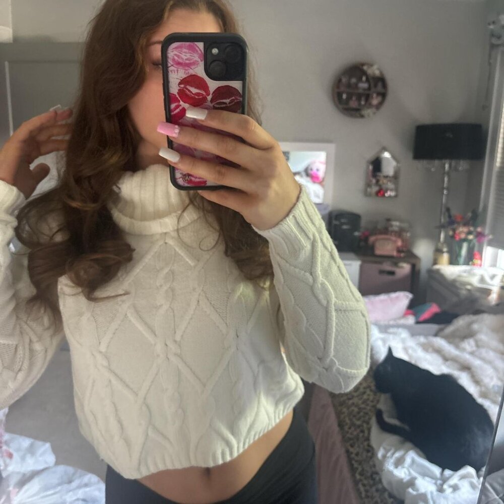 Hollister Co. Women's White Jumper